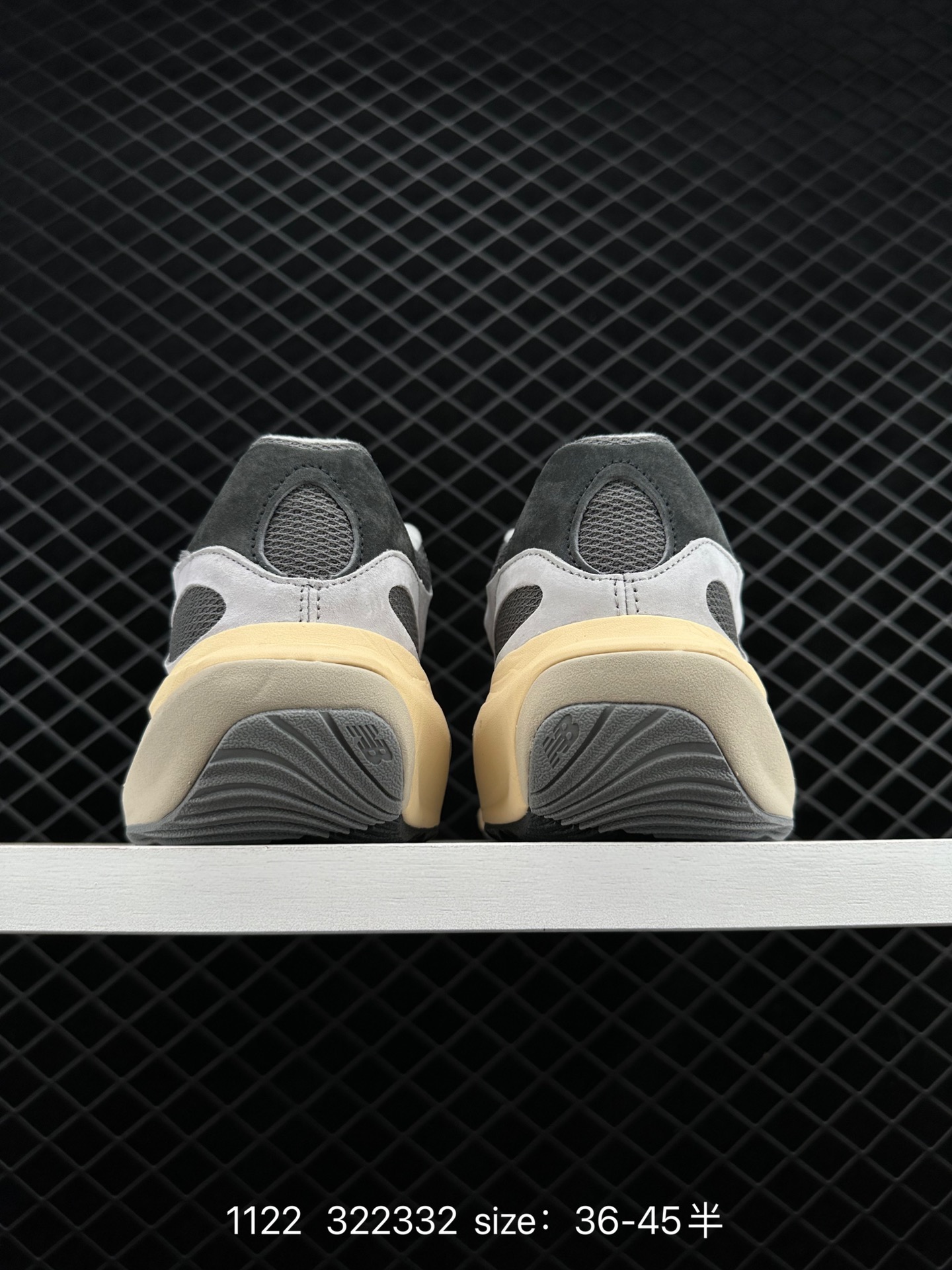 New Balance Warped Runner UWRPOMOB